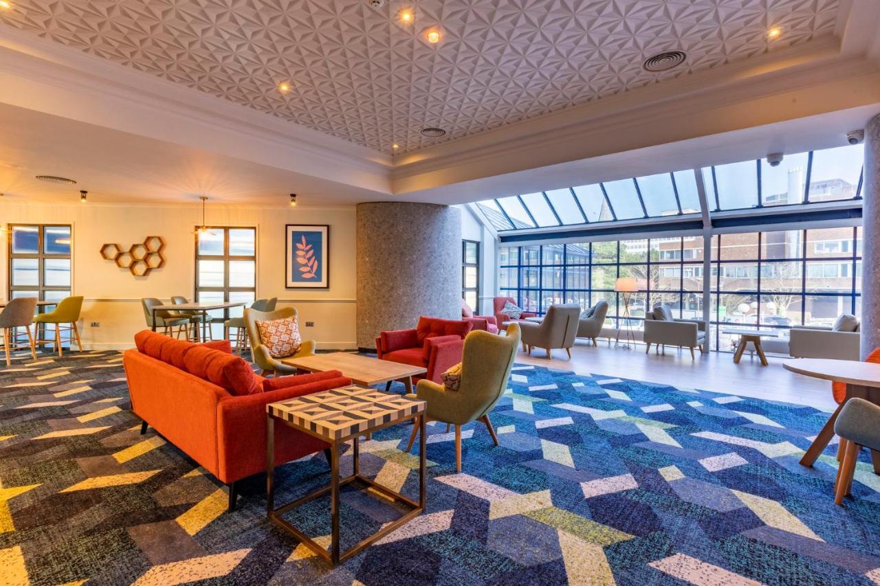 Holiday Inn London Sutton By Ihg Екстериор снимка